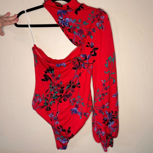 HOUSE OF HARLOW 1960 | Floral Print One-Shoulder Bodysuit | Size: M - Picture 4 of 8